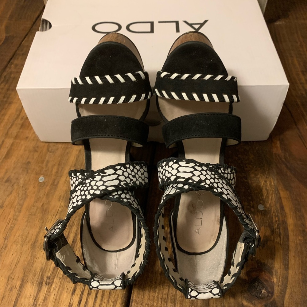 Pre Loved Aldo Platform Heeled Sandals - Picture 6 of 7